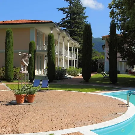 Front 138 Apartament Porto Ceresio
