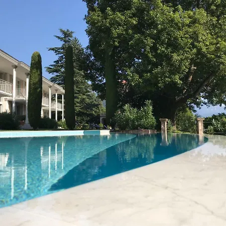 Front 138 Apartment Porto Ceresio
